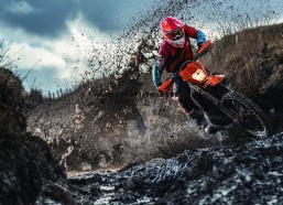 PP电子-帕尔马官方宣布签下18岁瑞士新星布里奇吉，双方签约五年