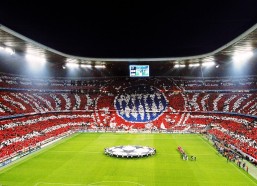 PP电子-从落选秀到紫金军团！凯勒·凯利与湖人签下训练营合同，内线深度再添悬念